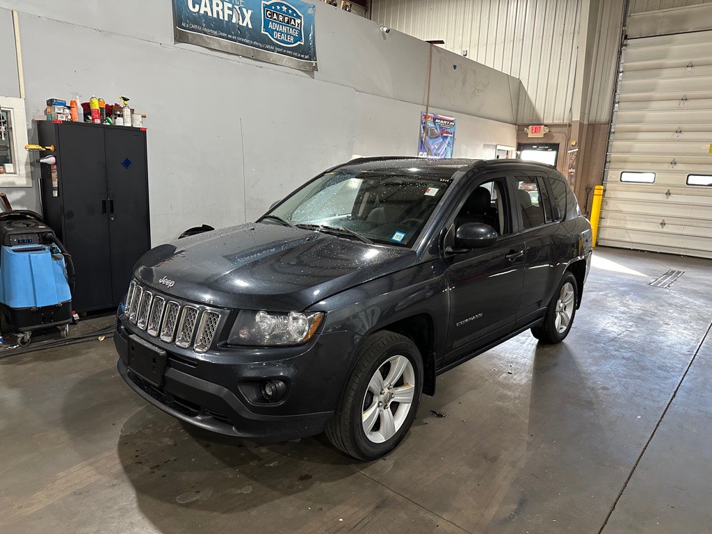 2014 Jeep Compass Image 1