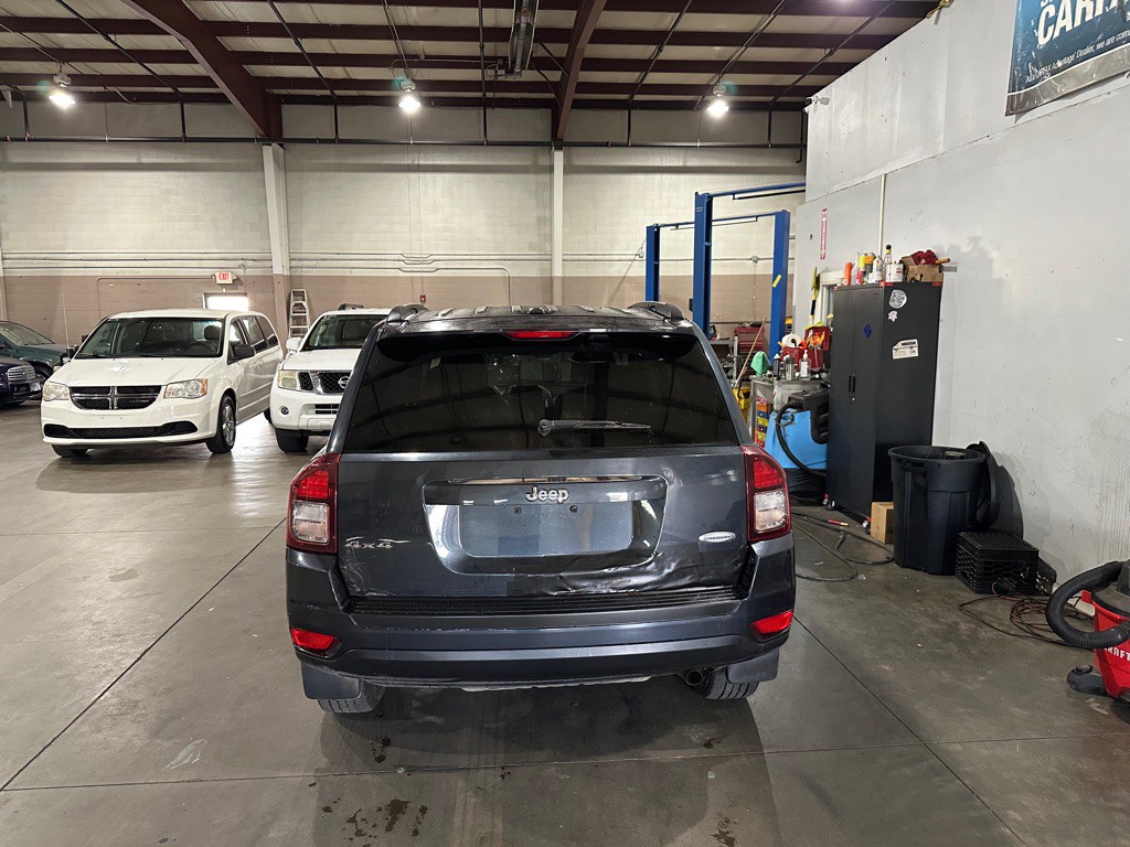 2014 Jeep Compass Image 5