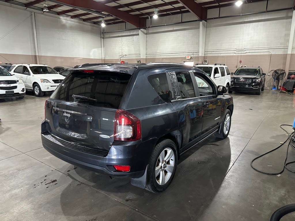 2014 Jeep Compass Image 6