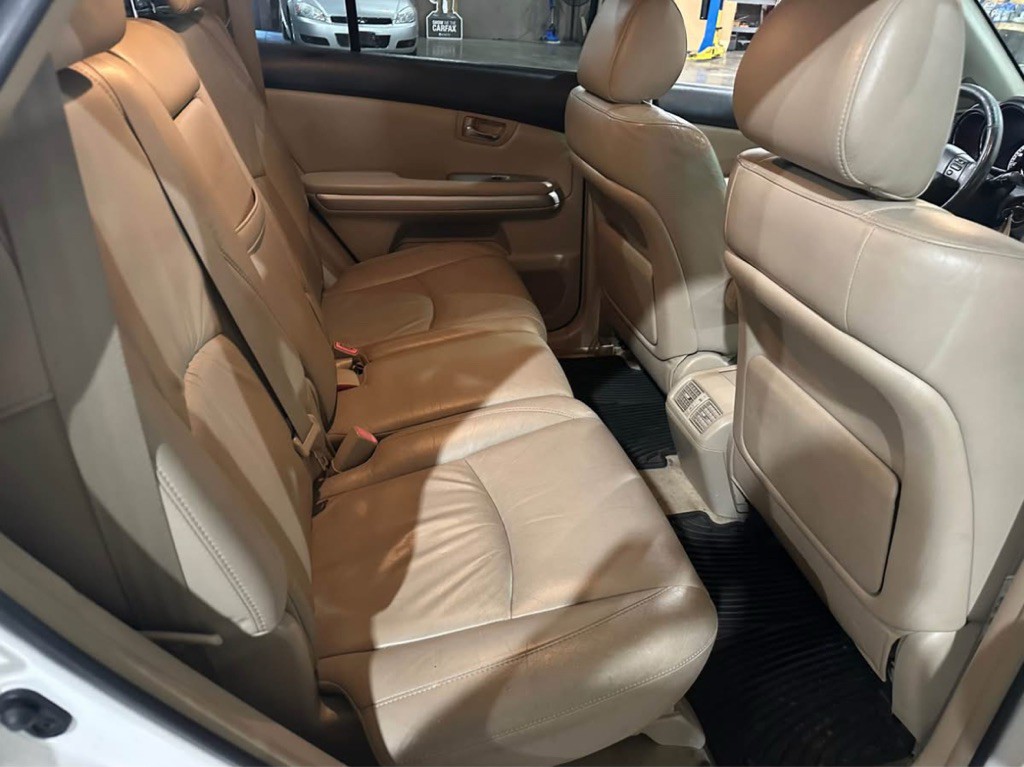 2006 Lexus RX Image 11