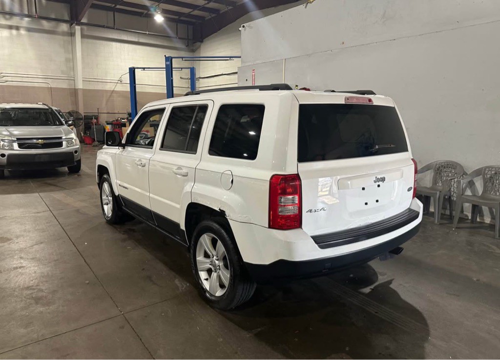 2014 Jeep Patriot Image 6