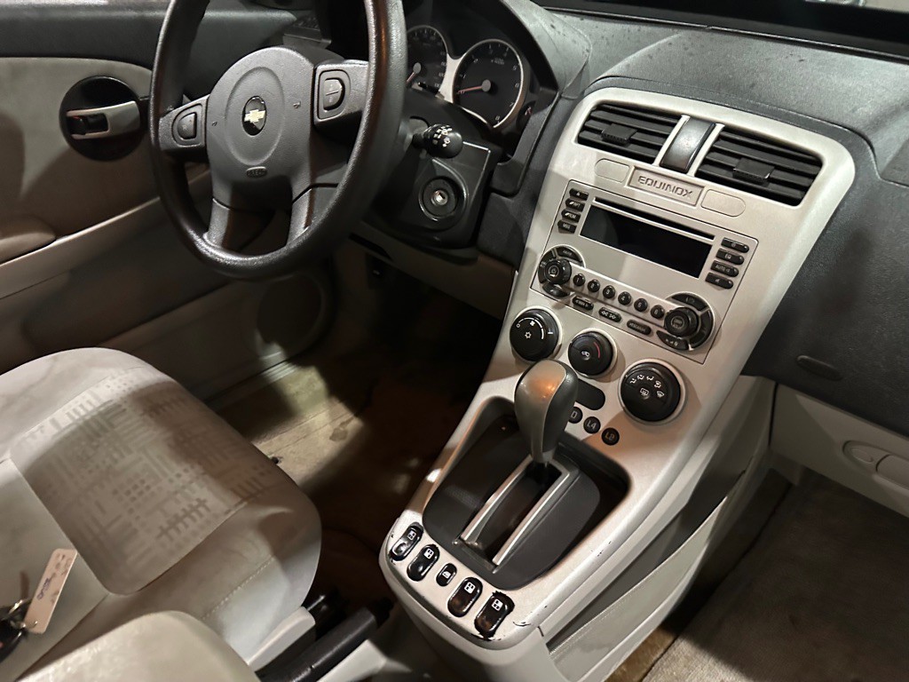 2006 Chevrolet Equinox Image 9