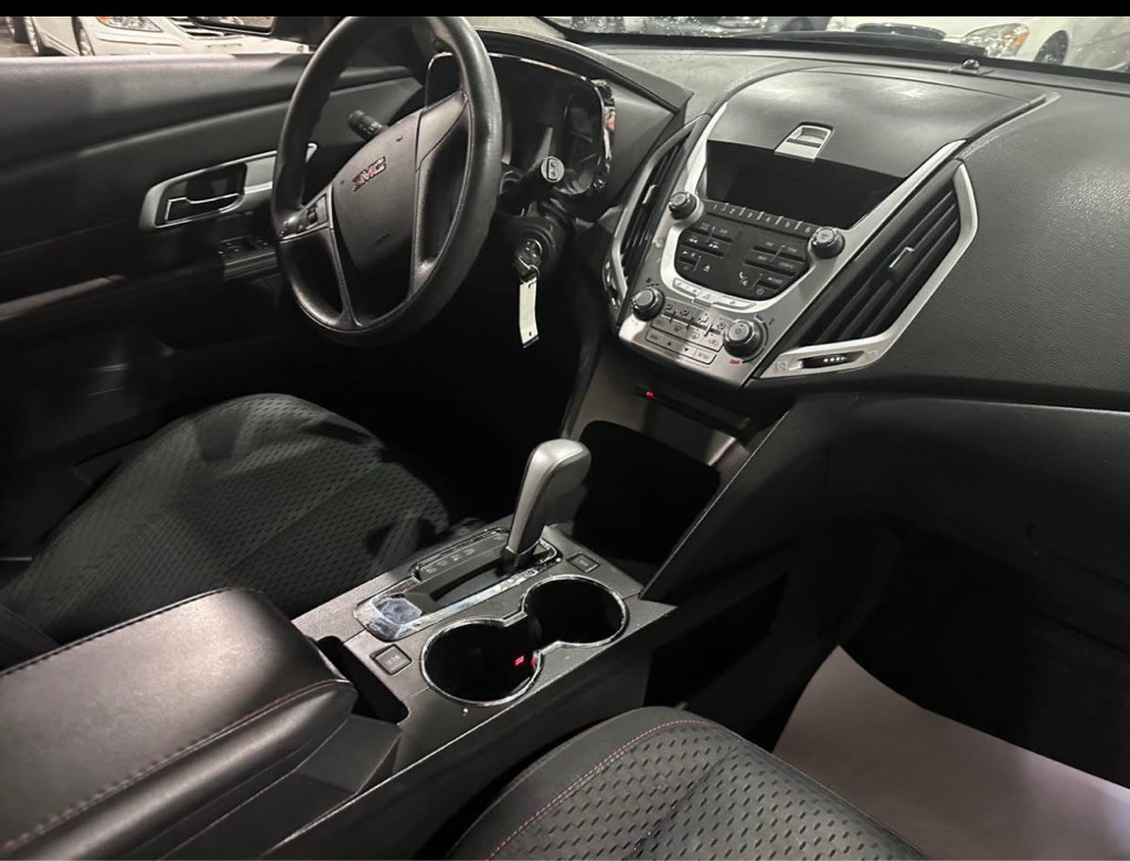 2011 GMC Terrain Image 11
