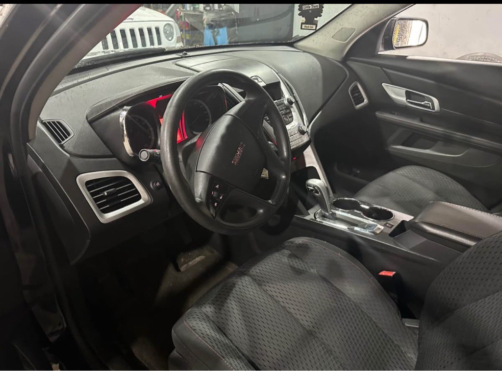 2011 GMC Terrain Image 13