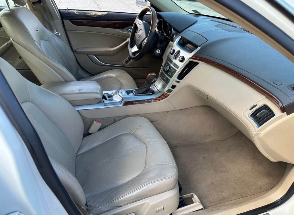 2009 Cadillac CTS Image 9