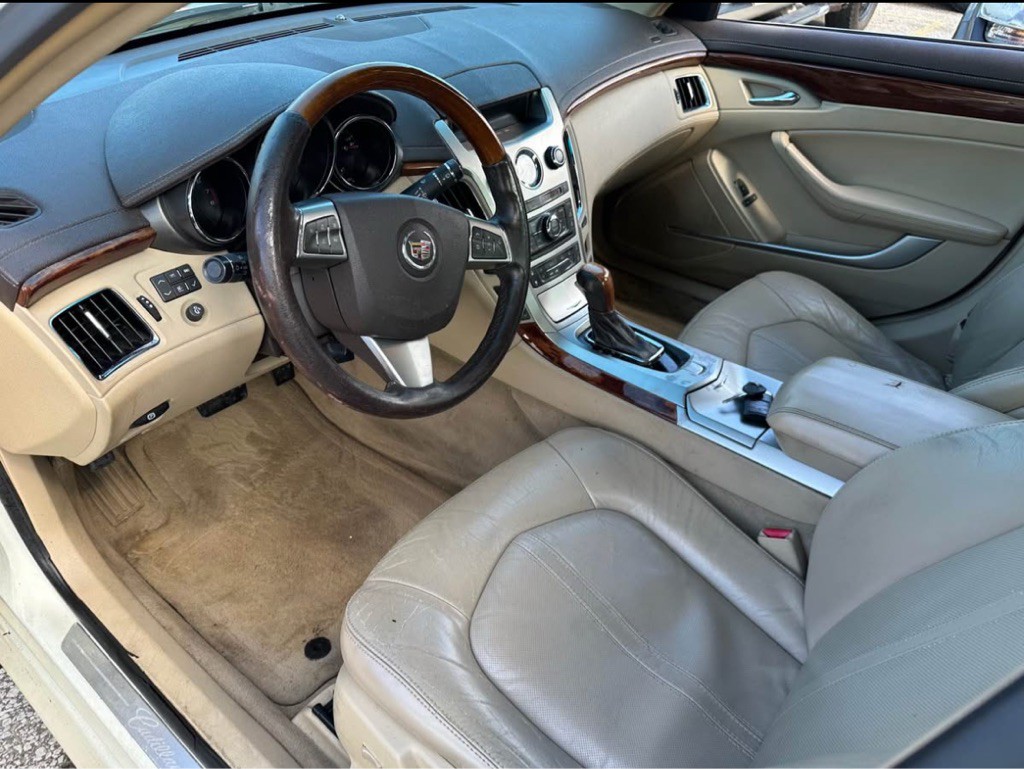 2009 Cadillac CTS Image 11