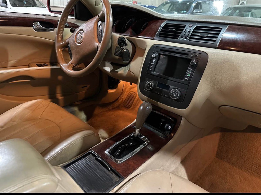 2006 Buick Lucerne Image 10