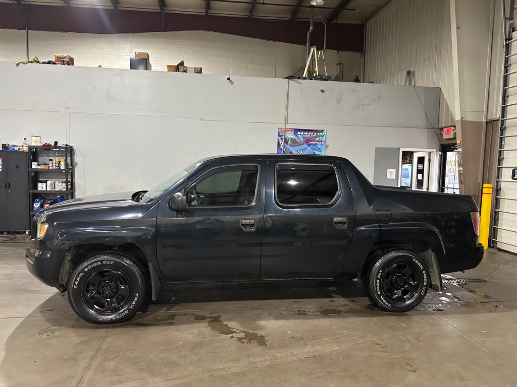 2006 Honda Ridgeline Image 2
