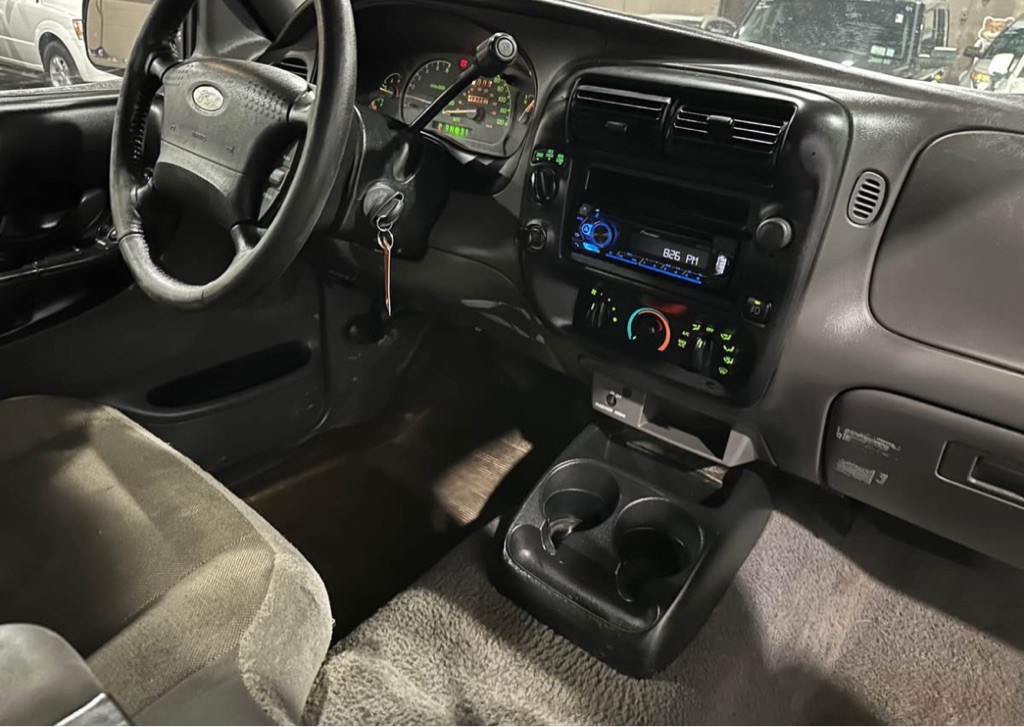 2001 Ford Ranger Image 9