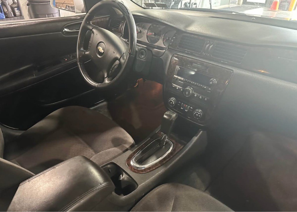 2013 Chevrolet Impala Image 7