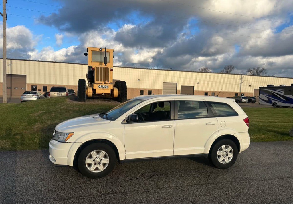 2012 Dodge Journey Image 2
