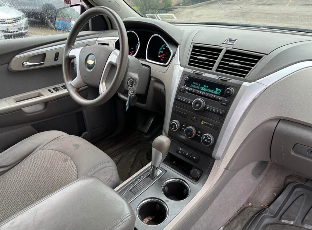 2009 Chevrolet Traverse Image 10