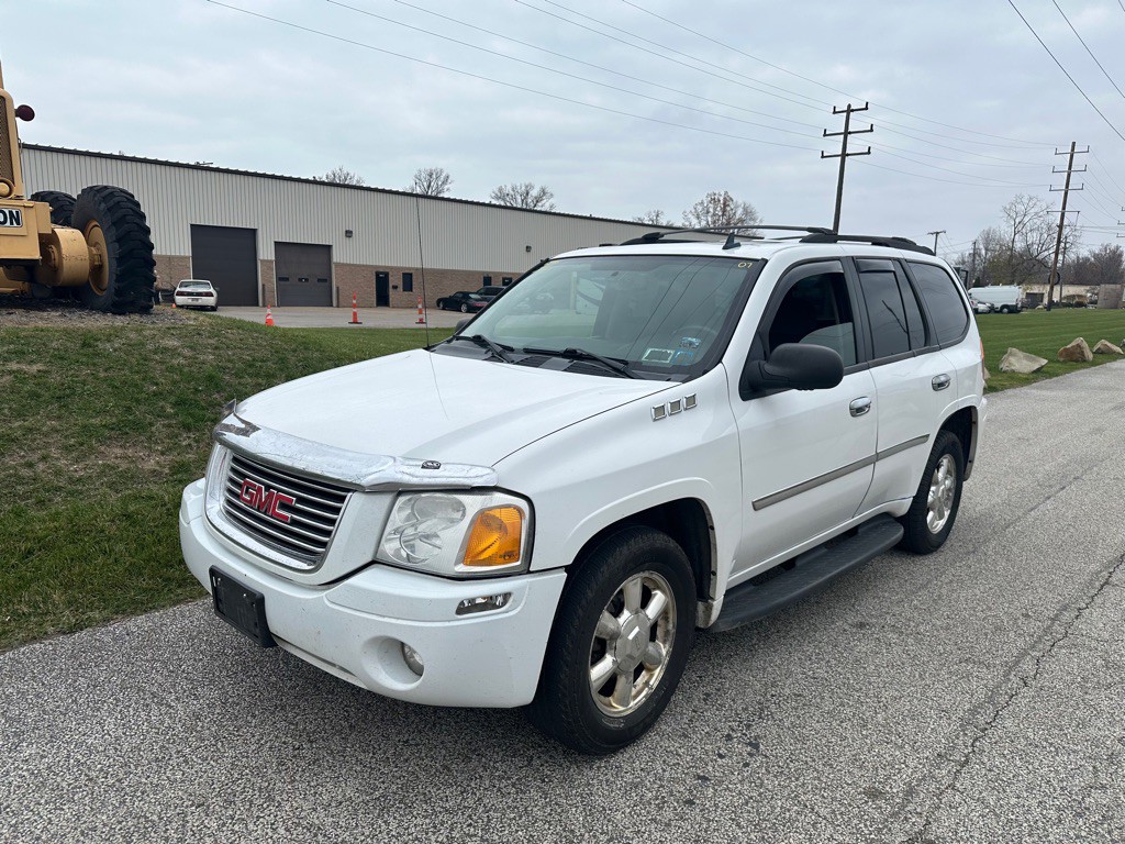 2007 GMC Envoy Image 1