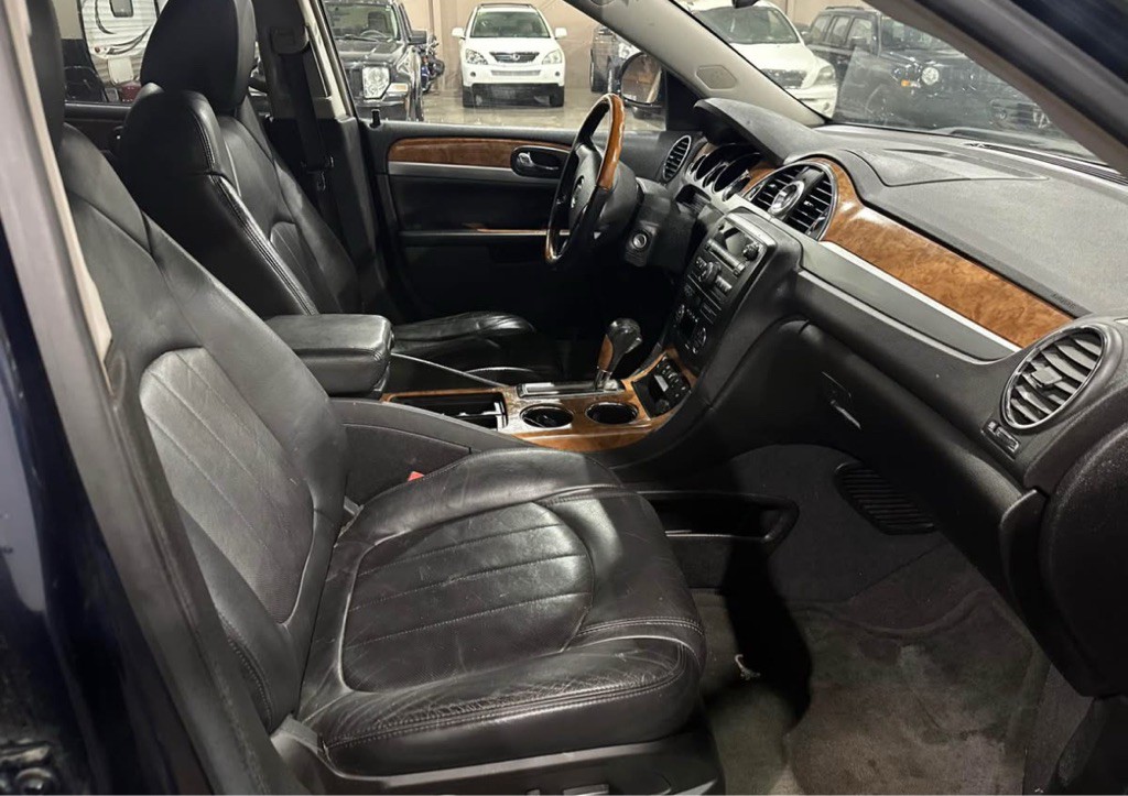 2009 Buick Enclave Image 9