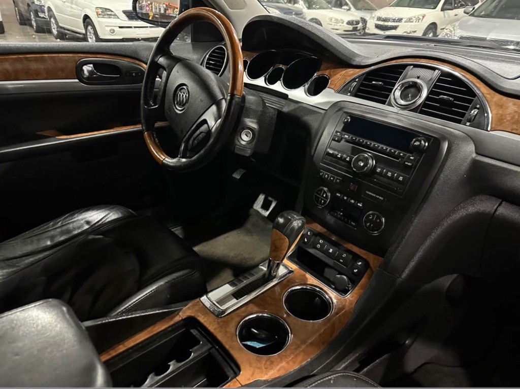 2009 Buick Enclave Image 10