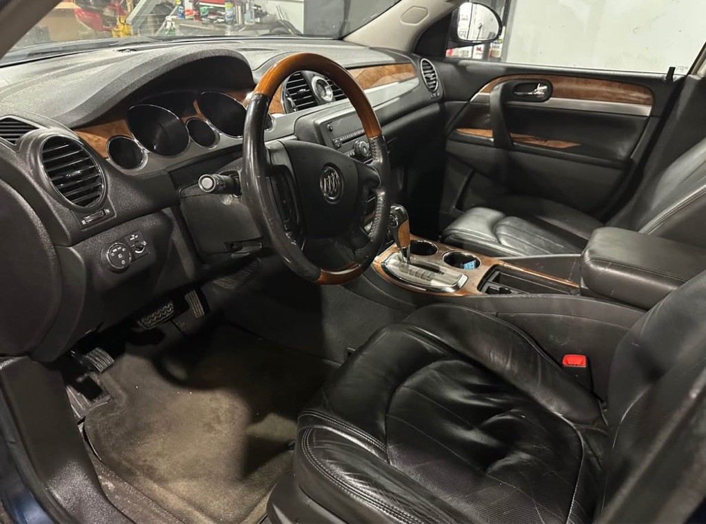 2009 Buick Enclave Image 11