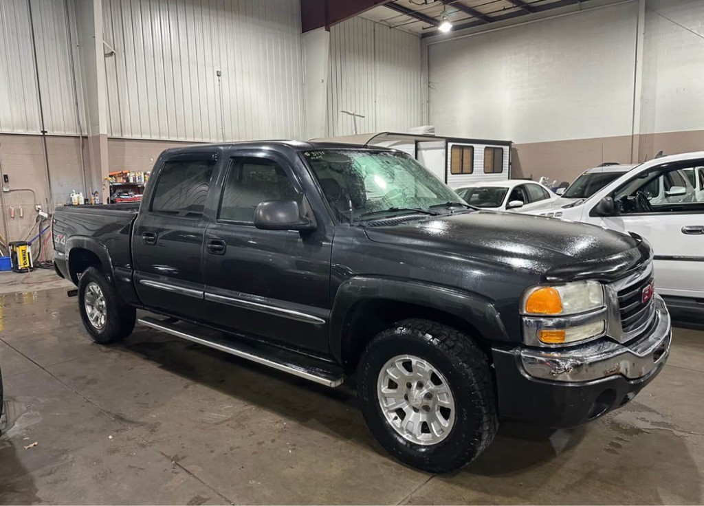 2005 GMC Sierra Image 6