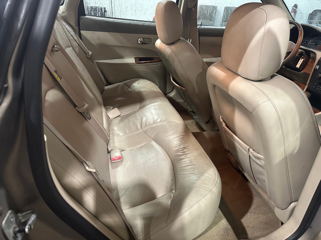 2006 Buick Lacrosse Image 8