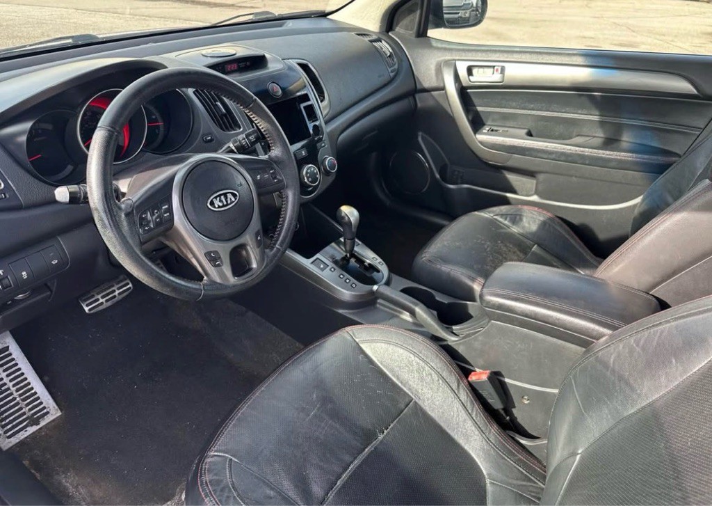 2010 Kia Forte Image 8