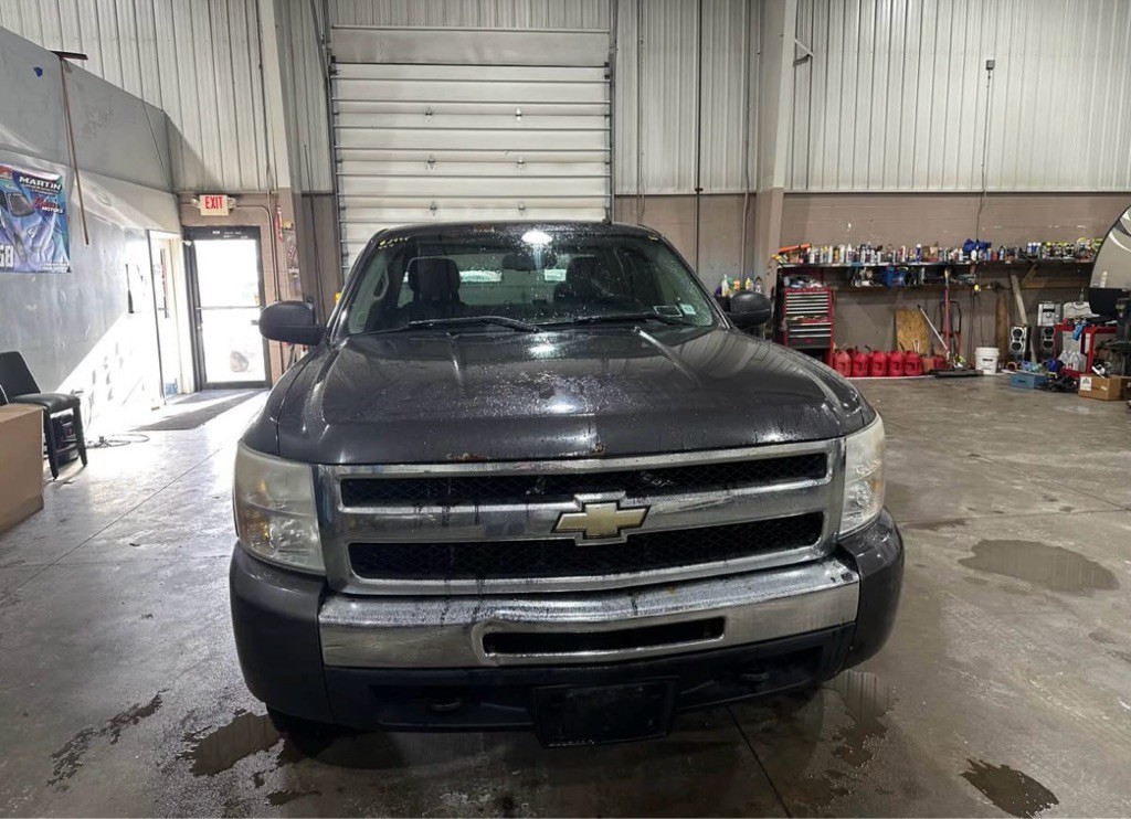 2010 Chevrolet Silverado 1500 Image 4