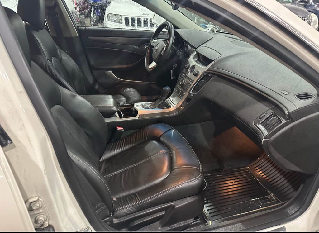 2012 Cadillac CTS Image 10