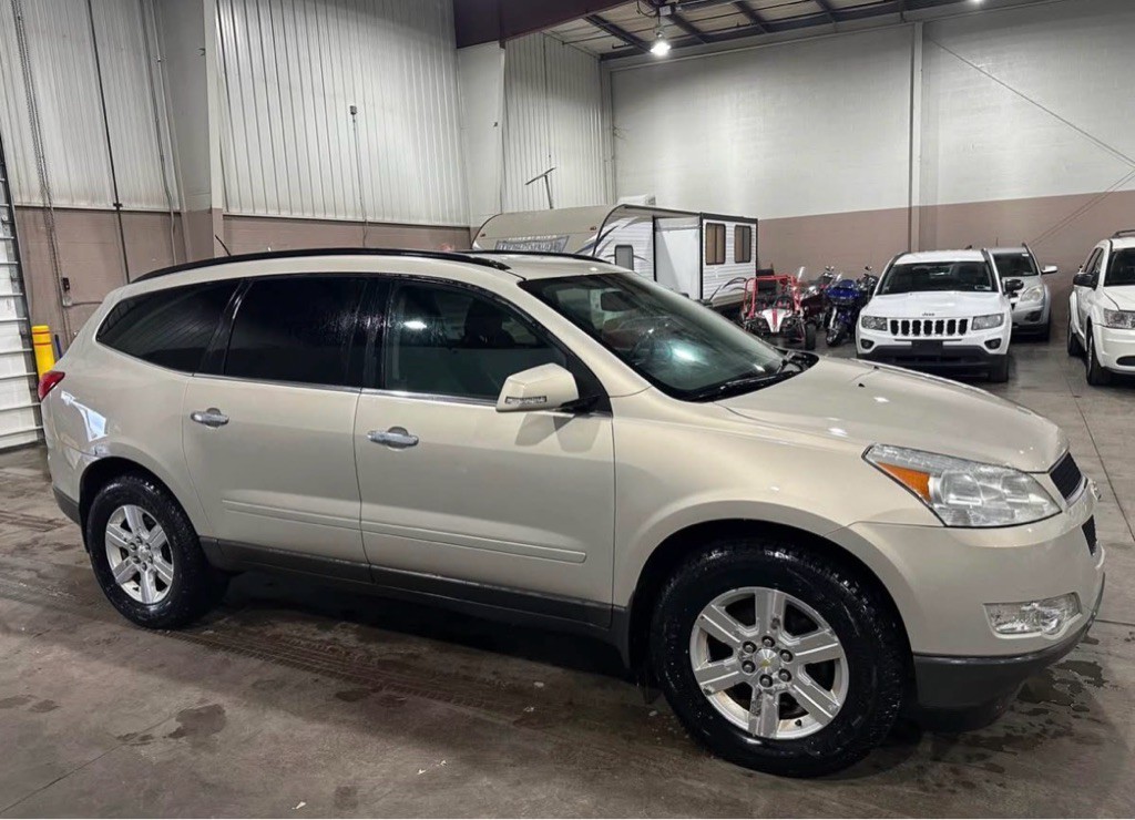 2011 Chevrolet Traverse Image 6