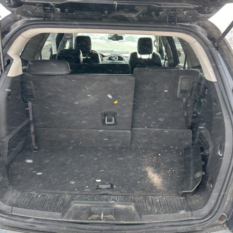 2012 Buick Enclave Image 10