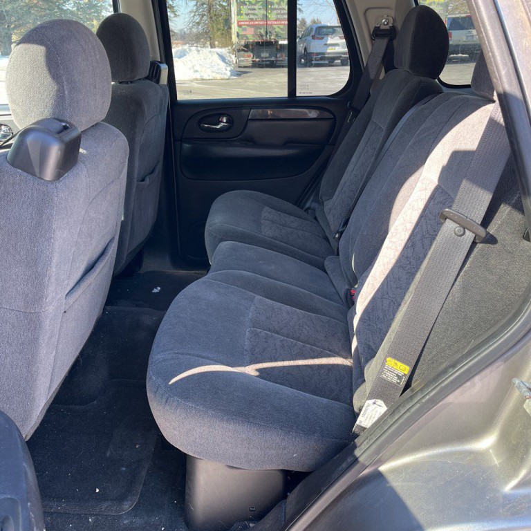 2006 GMC Envoy Image 5