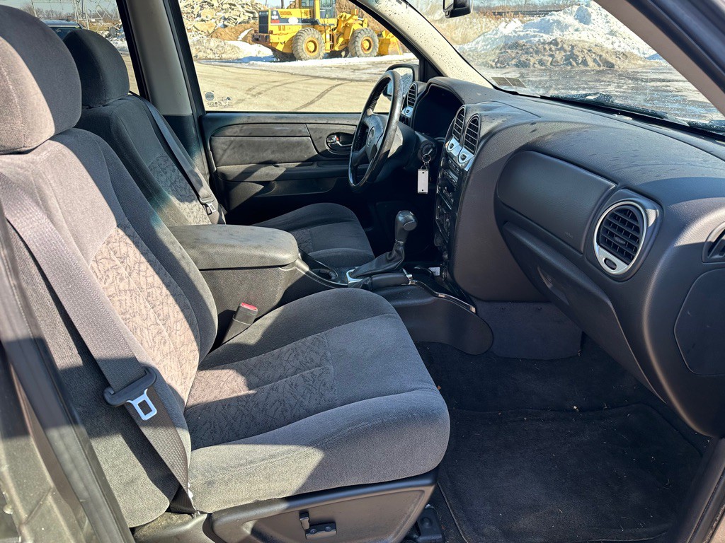 2006 GMC Envoy Image 19