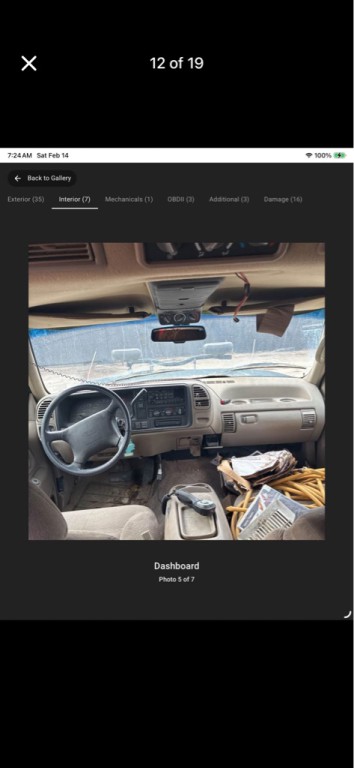 1996 GMC Suburban Image 9