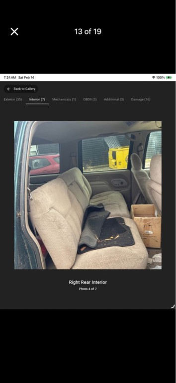 1996 GMC Suburban Image 10