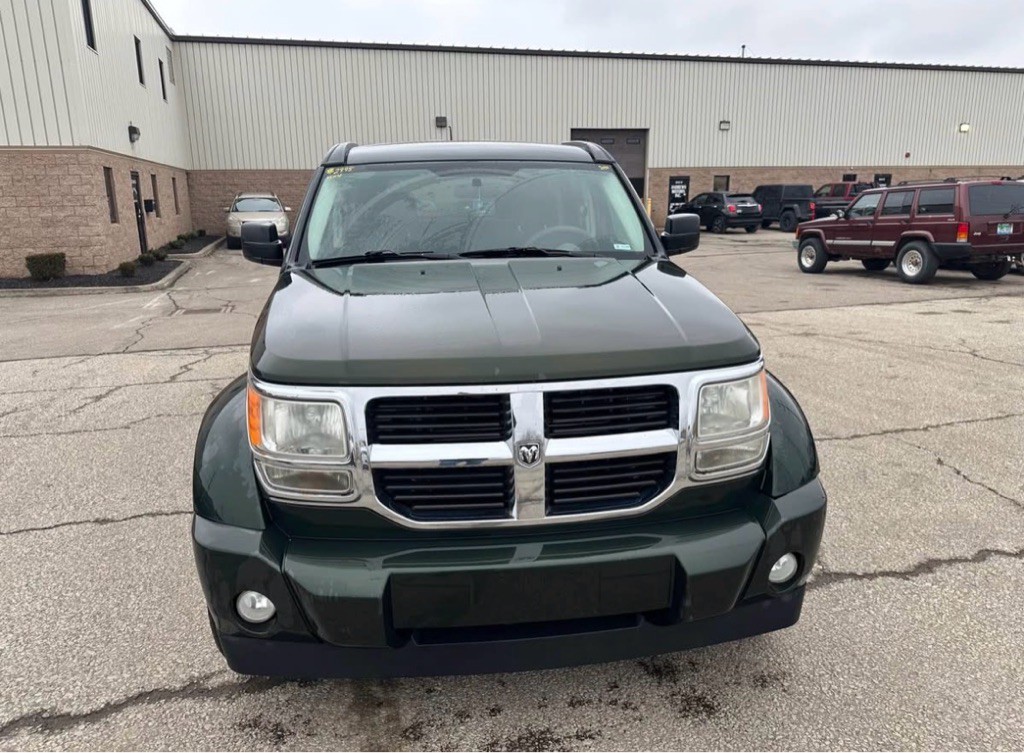 2010 Dodge Nitro Image 3