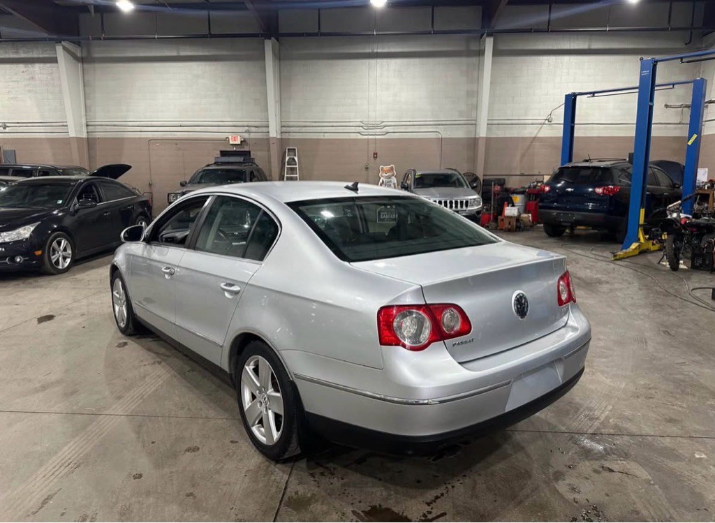 2009 Volkswagen Passat Image 5