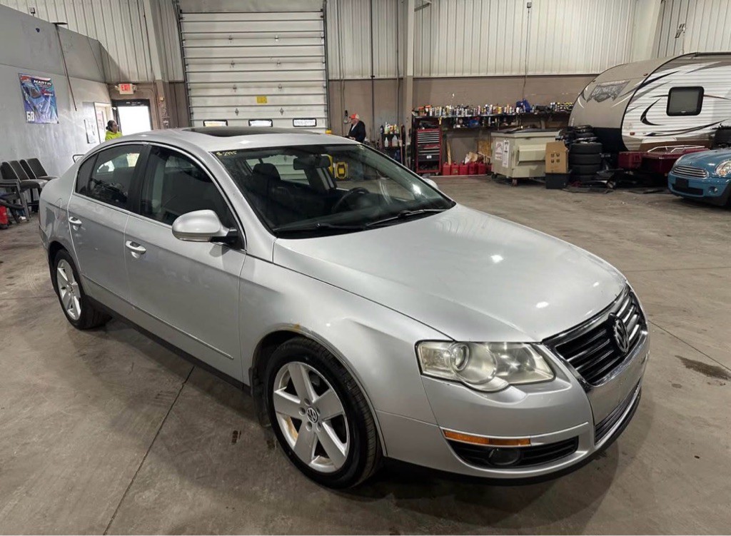 2009 Volkswagen Passat Image 9