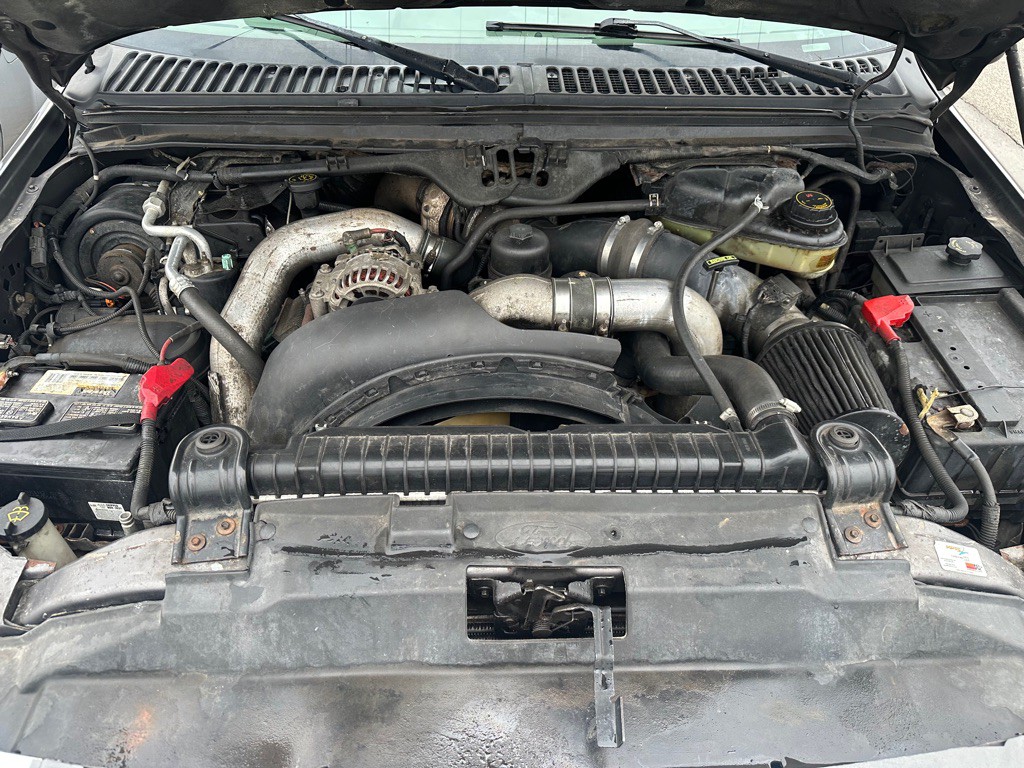 2003 Ford F-350 Image 16