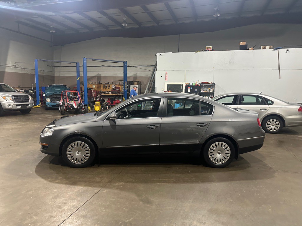 2006 Volkswagen Passat Image 4
