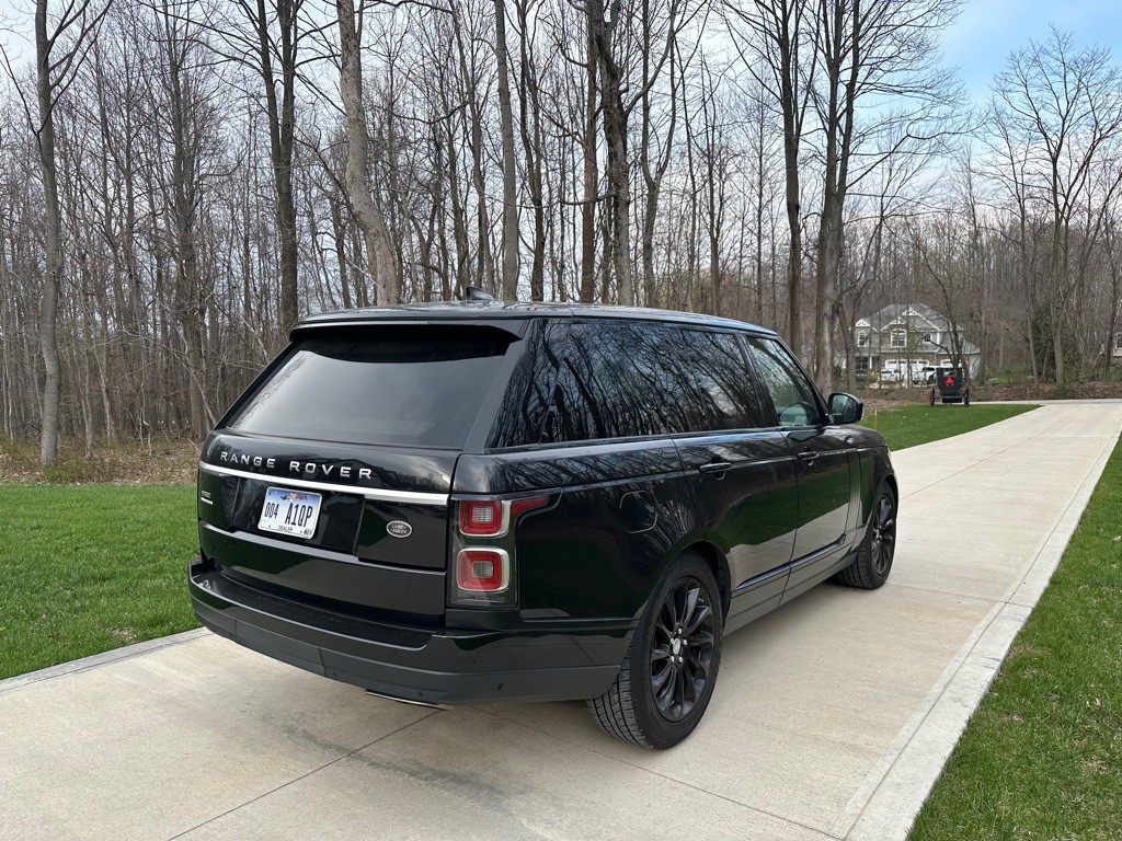 2019 Land Rover Range Rover Image 3