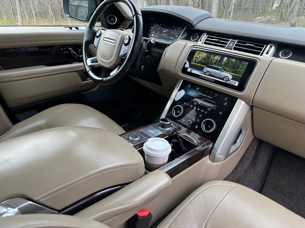 2019 Land Rover Range Rover Image 11