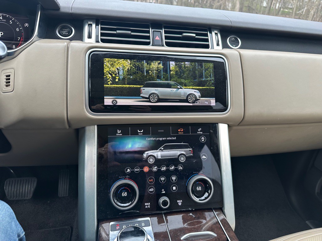2019 Land Rover Range Rover Image 15