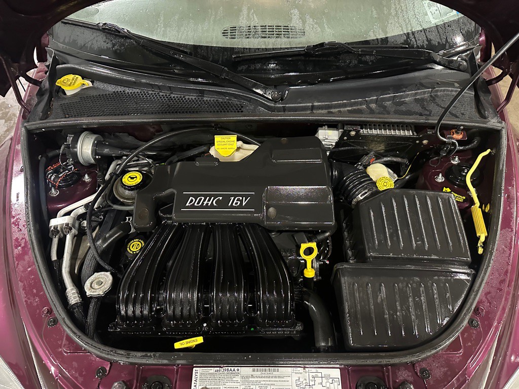 2001 Chrysler PT Cruiser Image 9