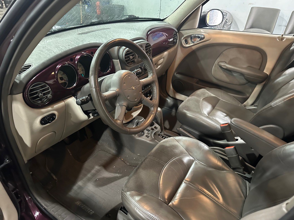 2001 Chrysler PT Cruiser Image 11