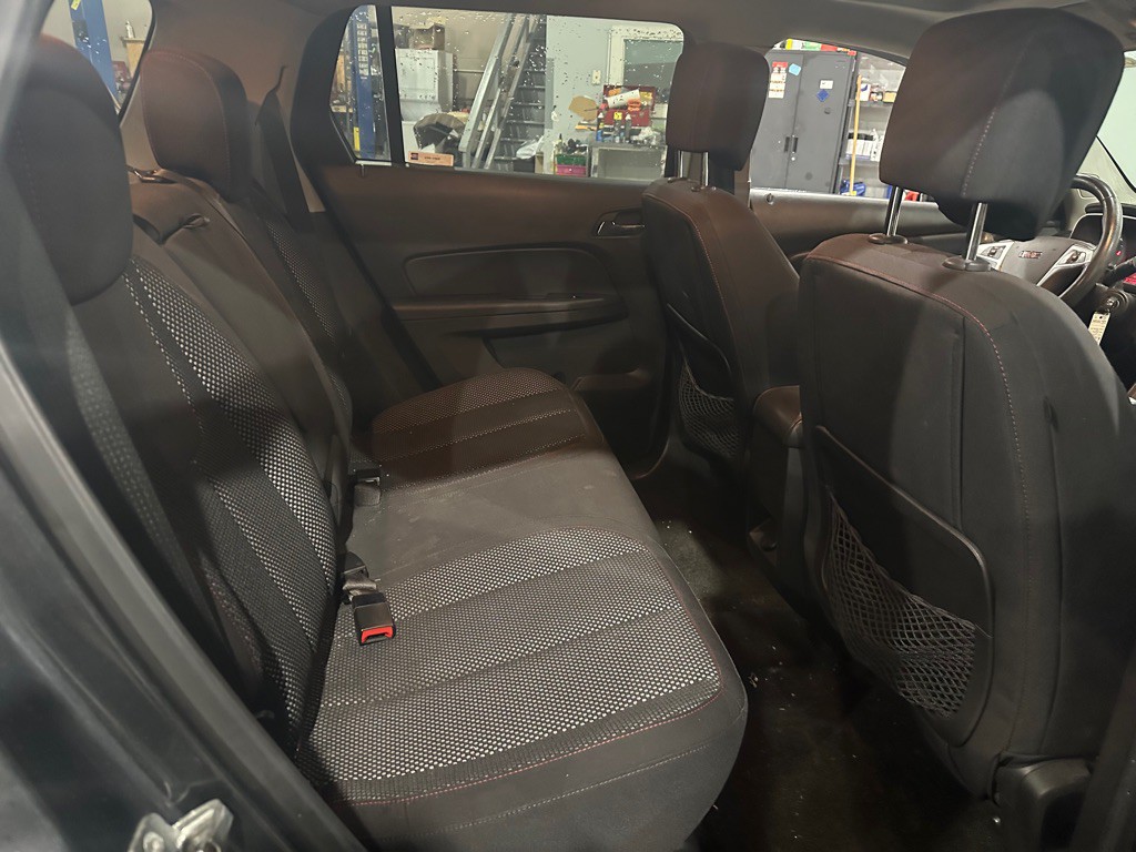 2010 GMC Terrain Image 8