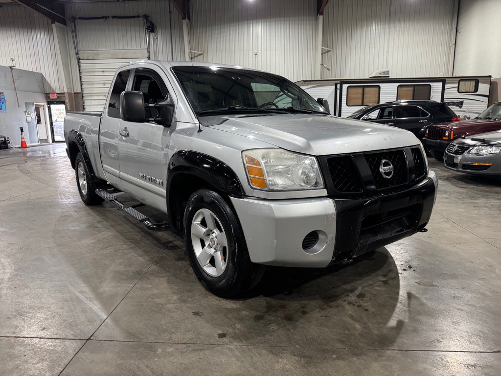 2007 Nissan Titan Image 1