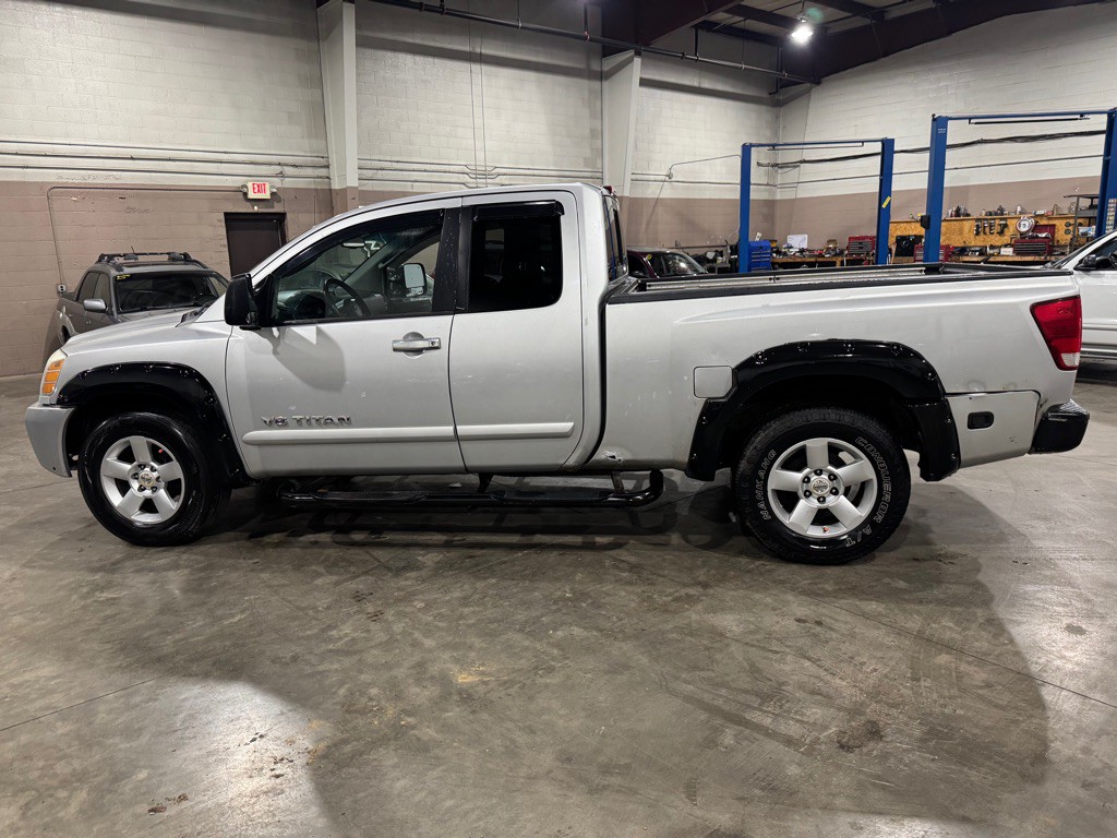 2007 Nissan Titan Image 8