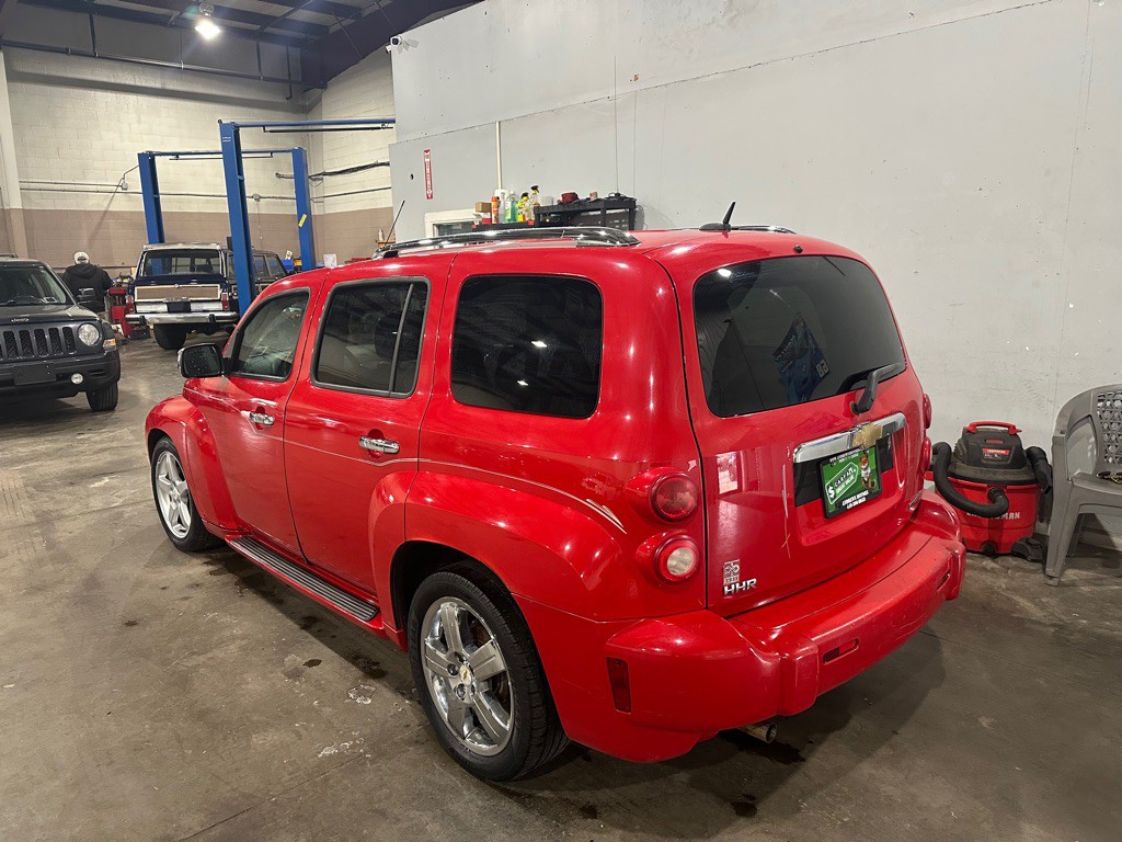 2011 Chevrolet HHR Image 3