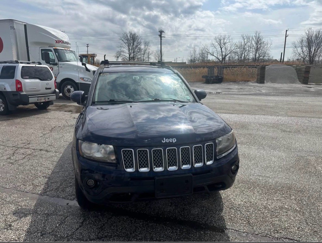 2014 Jeep Compass Image 8