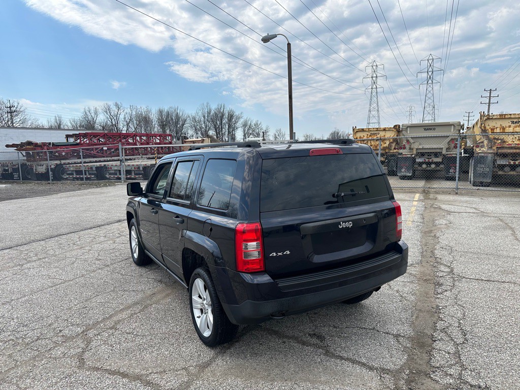 2011 Jeep Patriot Image 3
