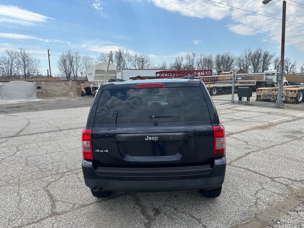 2011 Jeep Patriot Image 4