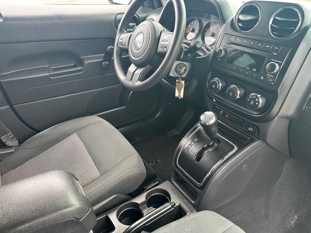 2011 Jeep Patriot Image 9