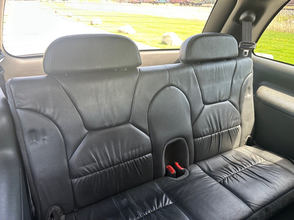 2001 Dodge Durango Image 10